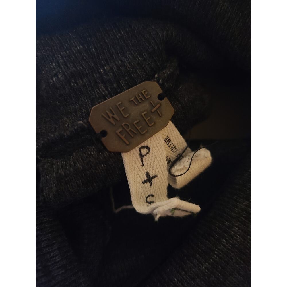 Free People Top Split Back Heathered Gray Turtleneck Blouse S Sweater Shirt Boho - Picture 5 of 5